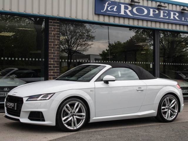 2015 Audi TT Roadster 2.0T FSI quattro S Line S tronic
