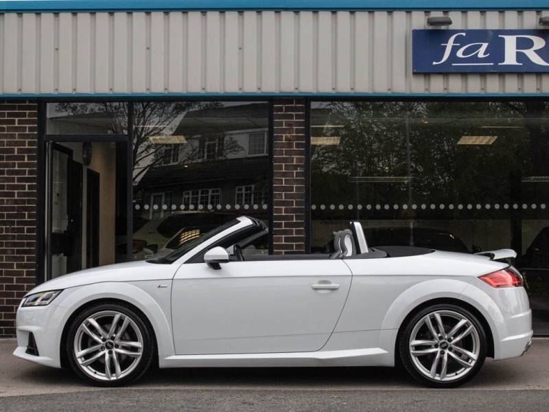 Audi TT   Registered:2015(15)