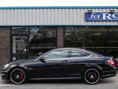 Mercedes-Benz C Class 6.2 C63 AMG Coupe Auto Performance Pack Coupe Petrol Obsidian Black Metallic