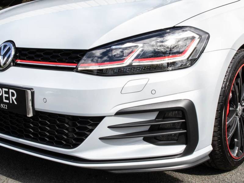 Volkswagen Golf   Registered:2018(68)