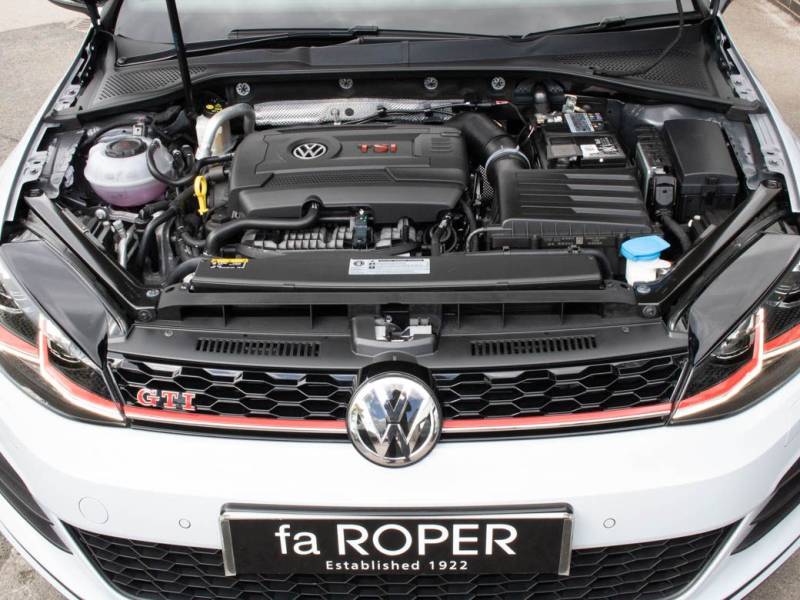 Volkswagen Golf   Registered:2018(68)