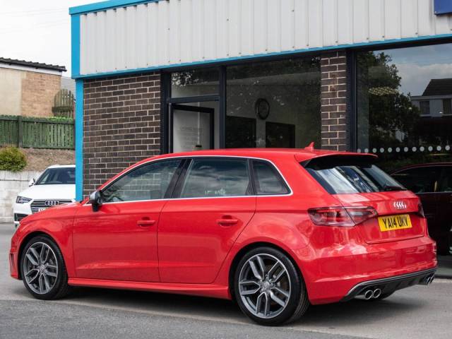 2014 Audi A3 S3 Sportback 2.0 TFSI quattro 6 Speed