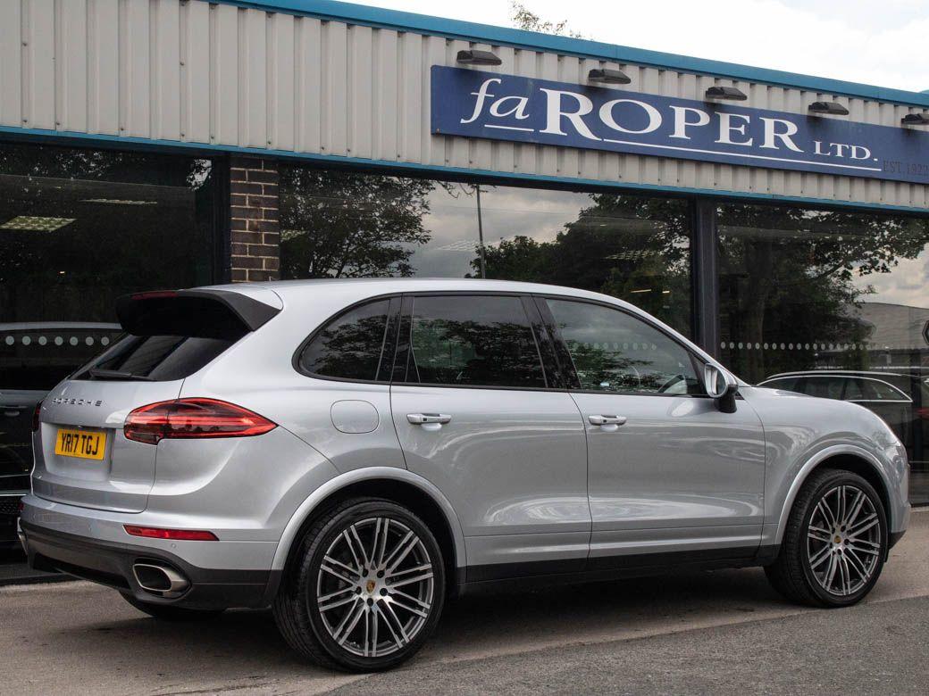 Porsche Cayenne 3.0 TD Platinum Edition Tiptronic S Estate Diesel Rhodium Silver Metallic