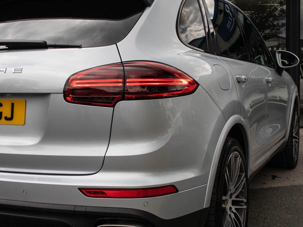 Porsche Cayenne 3.0 TD Platinum Edition Tiptronic S Estate Diesel Rhodium Silver Metallic