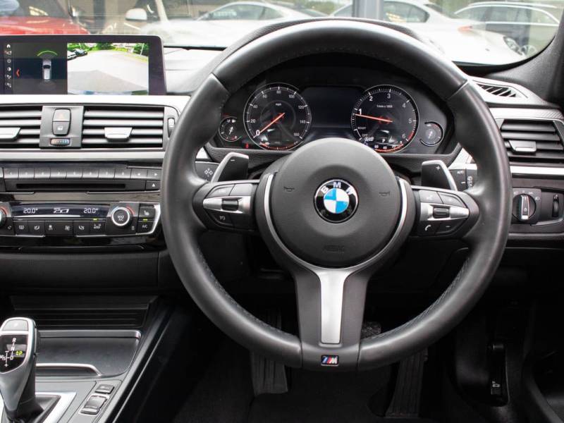 BMW 3 Series   Registered:2017(67)