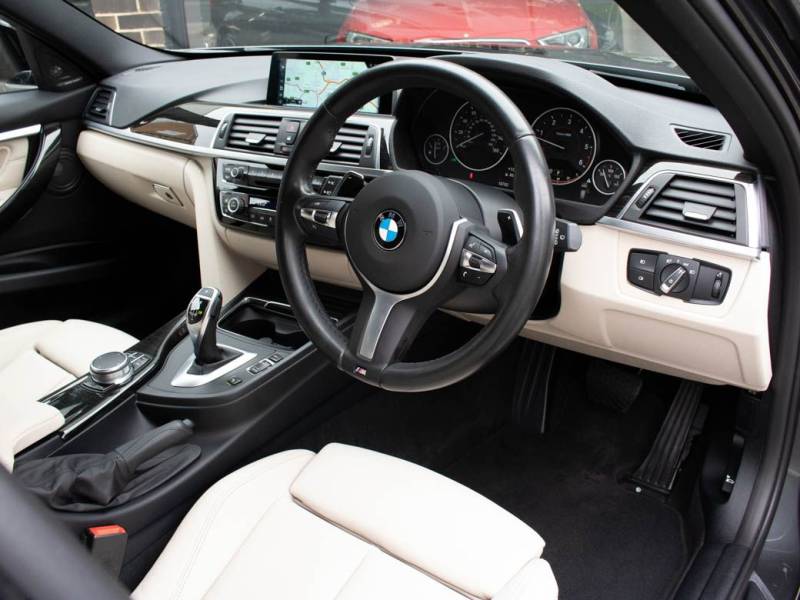 BMW 3 Series   Registered:2017(67)