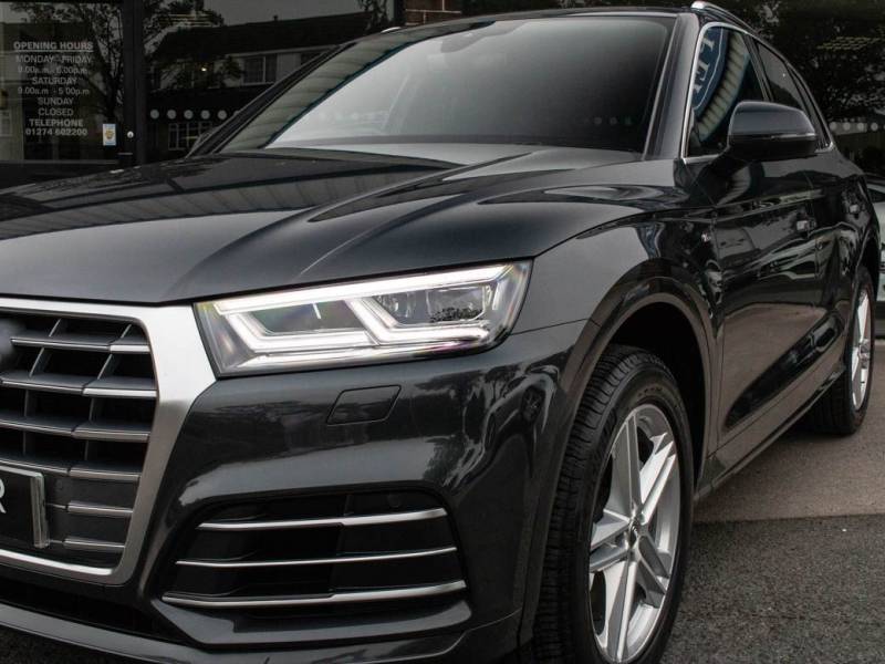 Audi Q5   Registered:2017(67)