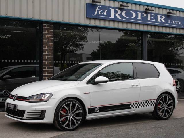 2016 Volkswagen Golf 2.0 TSI GTI 3 door 230ps  [Performance Pack]