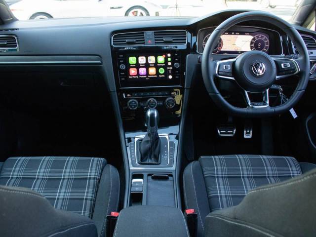 2017 Volkswagen Golf 2.0 TDI GTD 3 door DSG 184ps