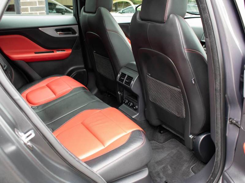 Jaguar F Pace   Registered:2016(66)