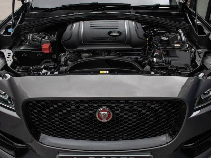 Jaguar F Pace   Registered:2016(66)