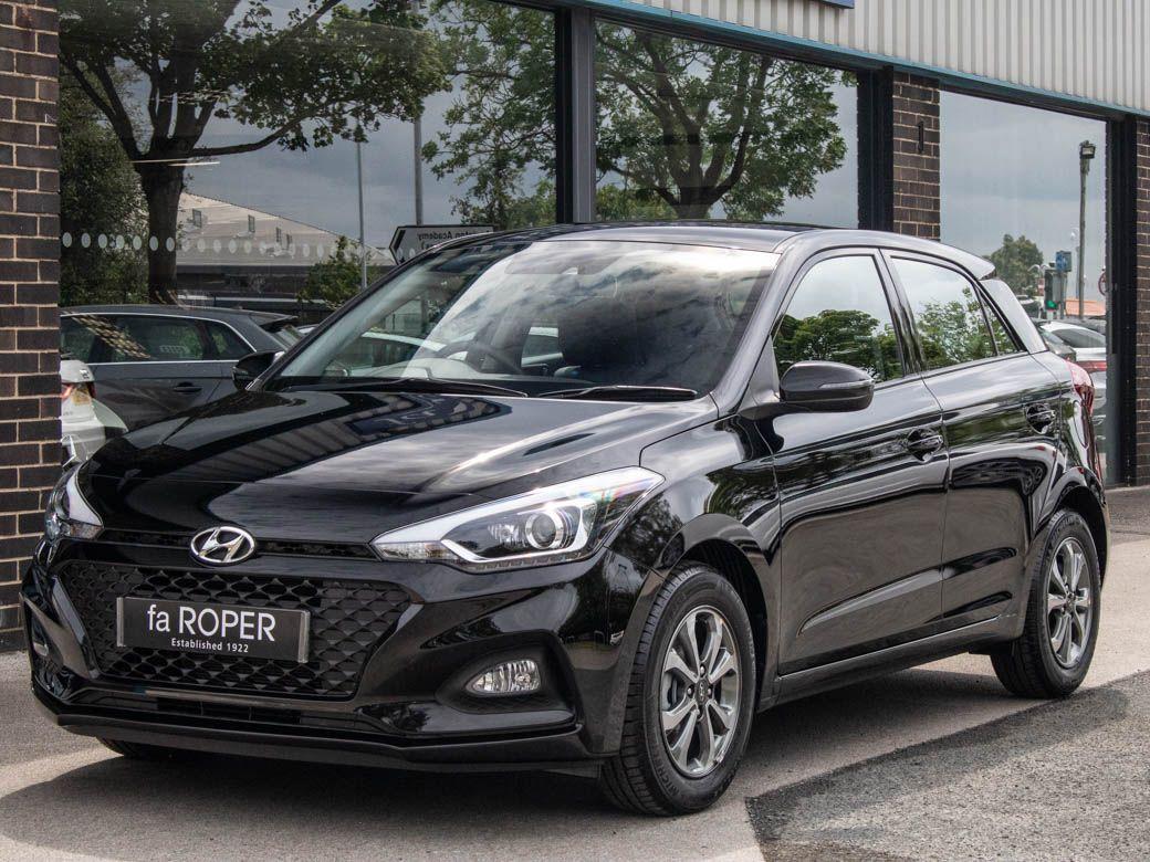 Hyundai i20 1.2 MPi SE 5 door 84ps Hatchback Petrol Phantom Black Pearl