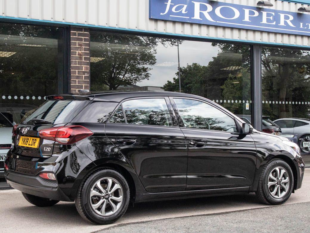 Hyundai i20 1.2 MPi SE 5 door 84ps Hatchback Petrol Phantom Black Pearl