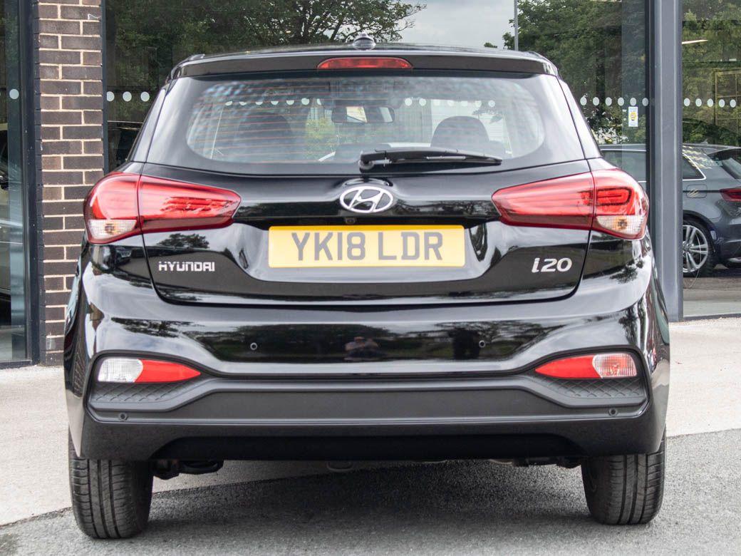 Hyundai i20 1.2 MPi SE 5 door 84ps Hatchback Petrol Phantom Black Pearl