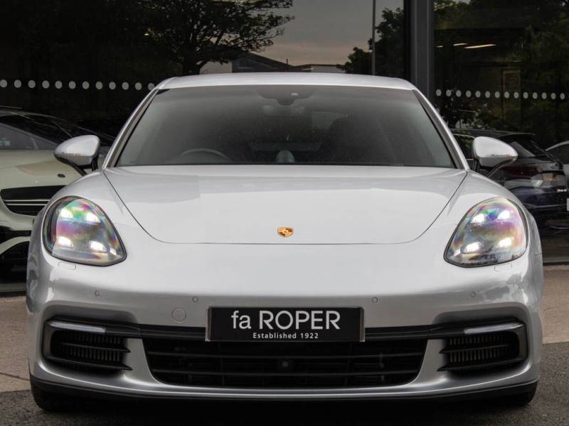 Porsche Panamera   Registered:2016(66)