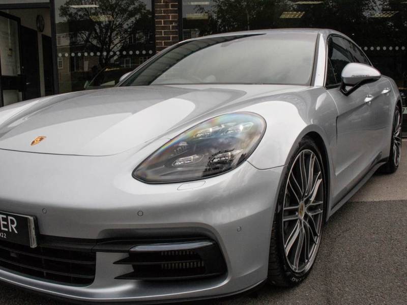 Porsche Panamera   Registered:2016(66)