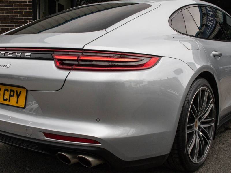Porsche Panamera   Registered:2016(66)
