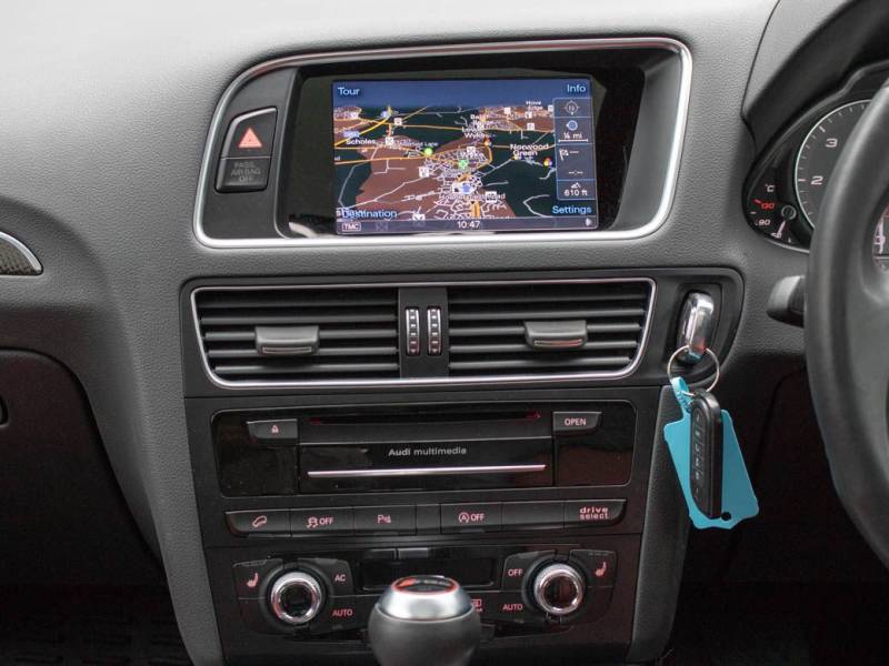 Audi Q5   Registered:2014(63)