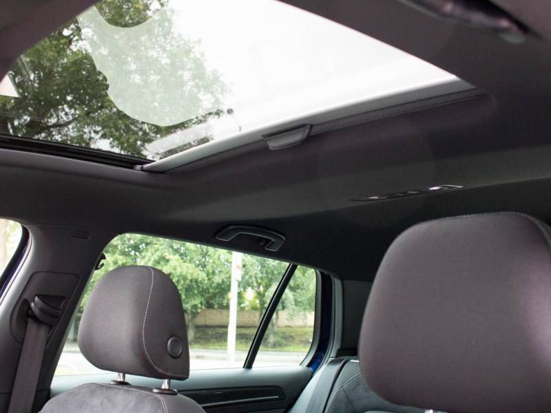 Volkswagen Golf   Registered:2019(19)