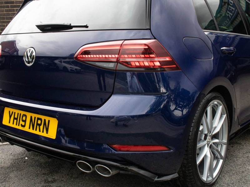 Volkswagen Golf   Registered:2019(19)