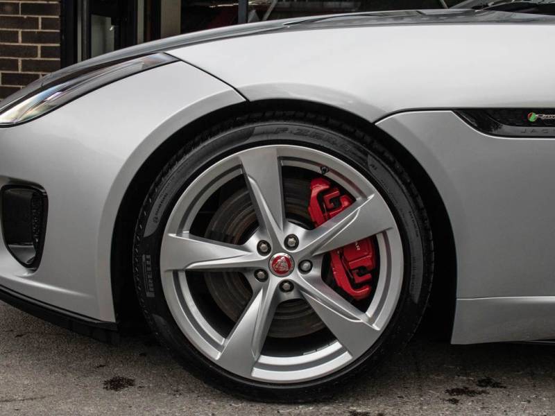 Jaguar F Type   Registered:2018(18)