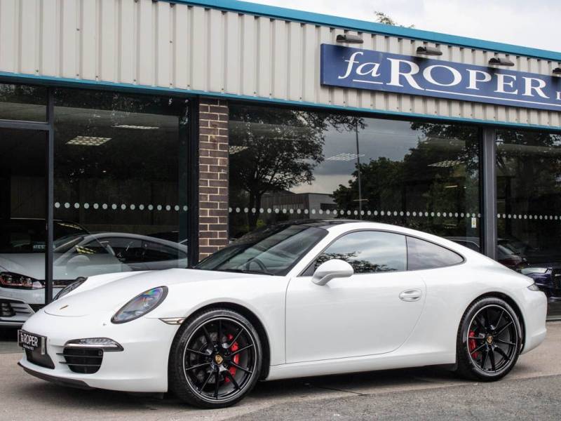 Porsche 911   Registered:2015(15)
