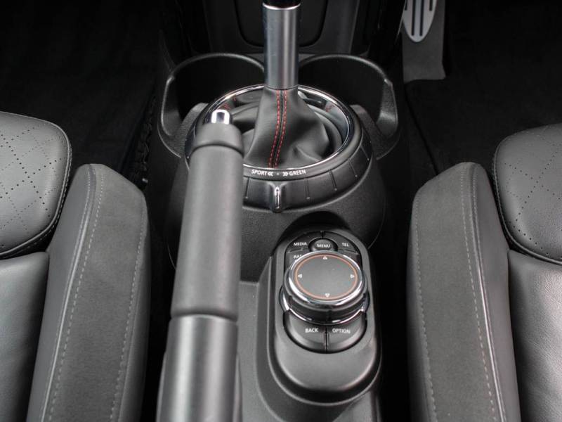 MINI Hatchback   Registered:2017(66)