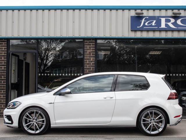 2019 Volkswagen Golf 2.0 TSI R 4MOTION DSG 3 door