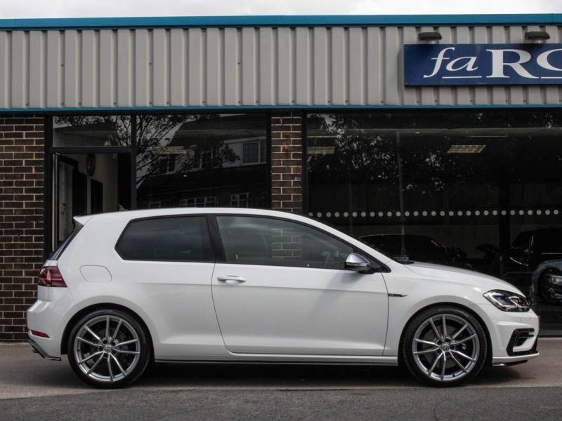 Volkswagen Golf   Registered:2019(19)