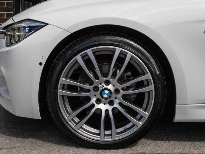 BMW 3 Series   Registered:2019(68)