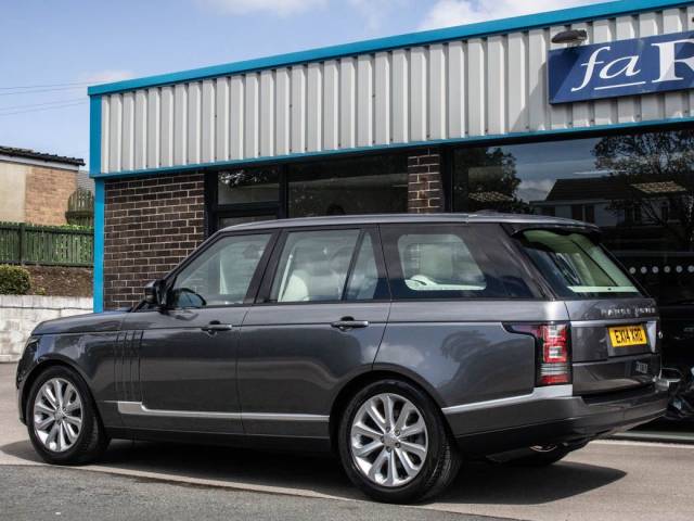 2014 Land Rover Range Rover 3.0 TDV6 Vogue Auto