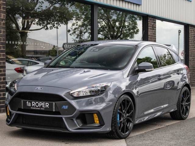 Ford Focus RS 2.3 T EcoBoost RS AWD Hatchback Petrol Stealth Grey