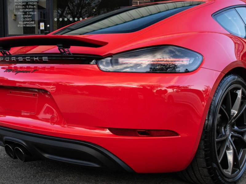 Porsche Cayman   Registered:2019(19)
