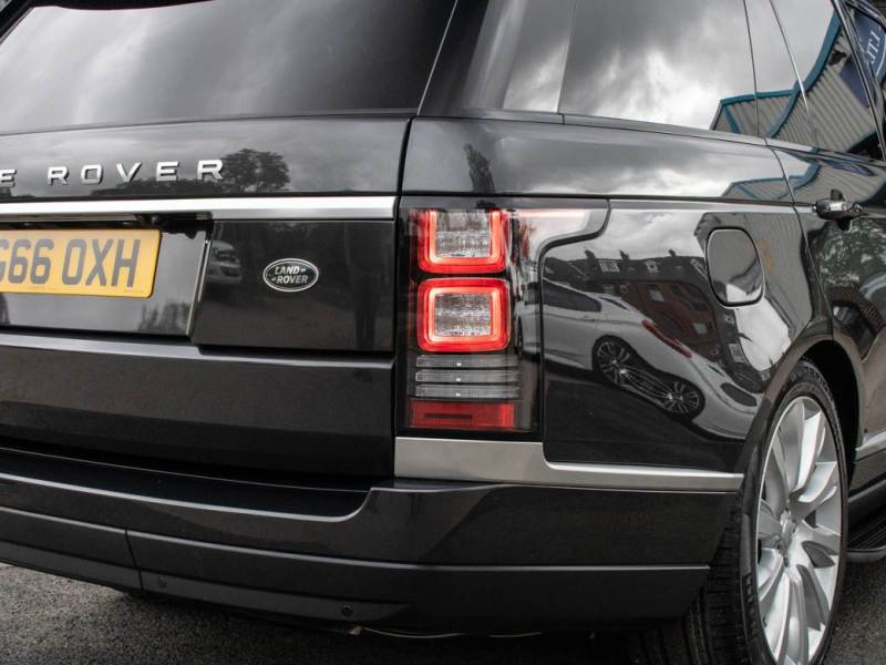 Land Rover Range Rover   Registered:2017(66)