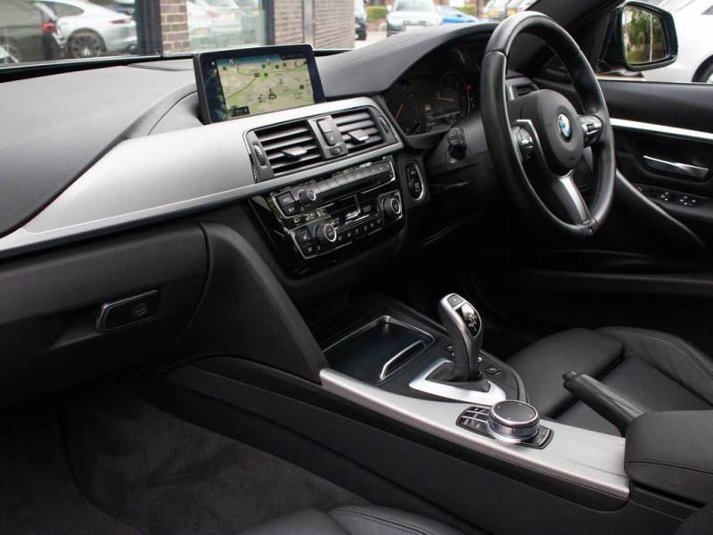 BMW 3 Series   Registered:2017(67)