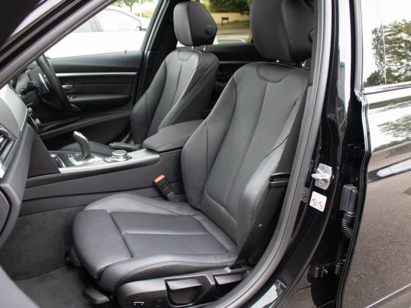 BMW 3 Series   Registered:2017(67)