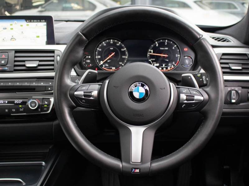 BMW 3 Series   Registered:2017(67)
