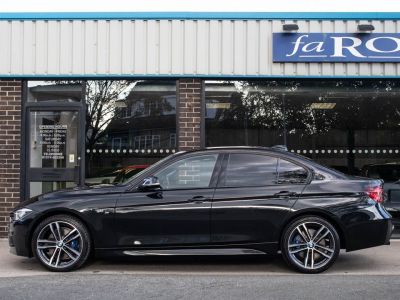 BMW 3 Series 2.0 320d xDrive M Sport Shadow Edition Auto Saloon Diesel Black Sapphire Metallic