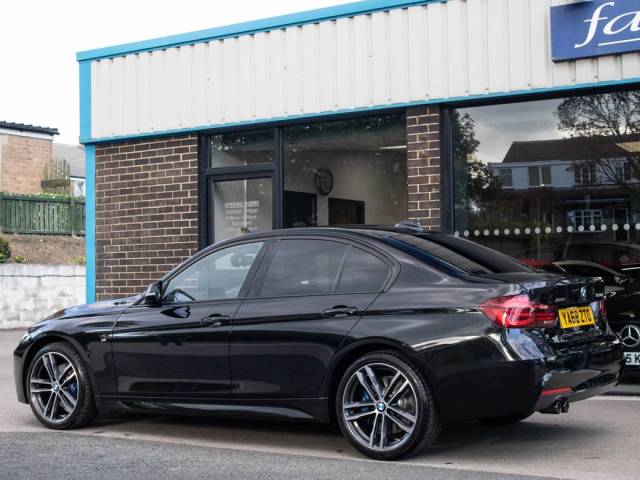 2018 BMW 3 Series 2.0 320d xDrive M Sport Shadow Edition Auto