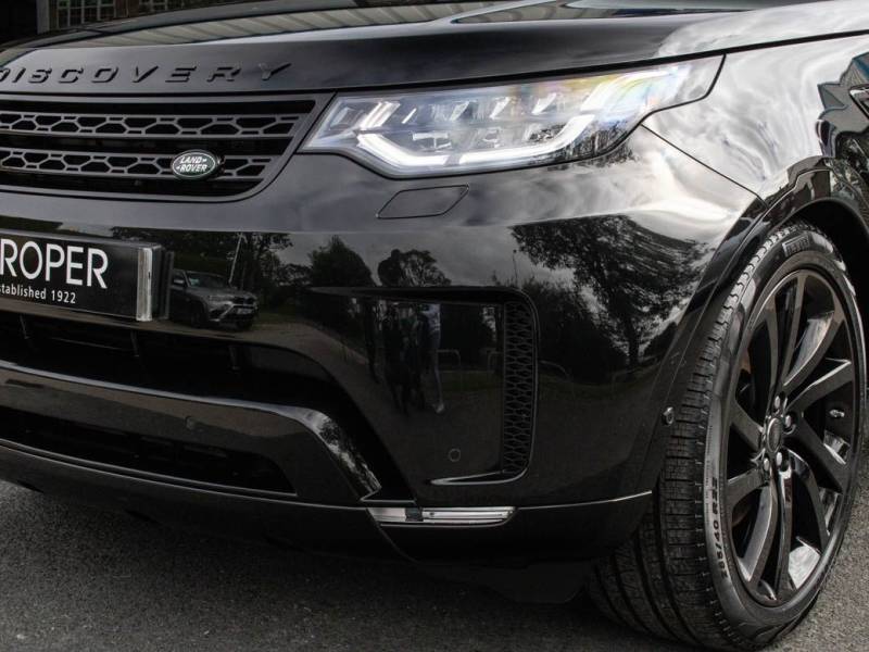 Land Rover Discovery   Registered:2019(19)