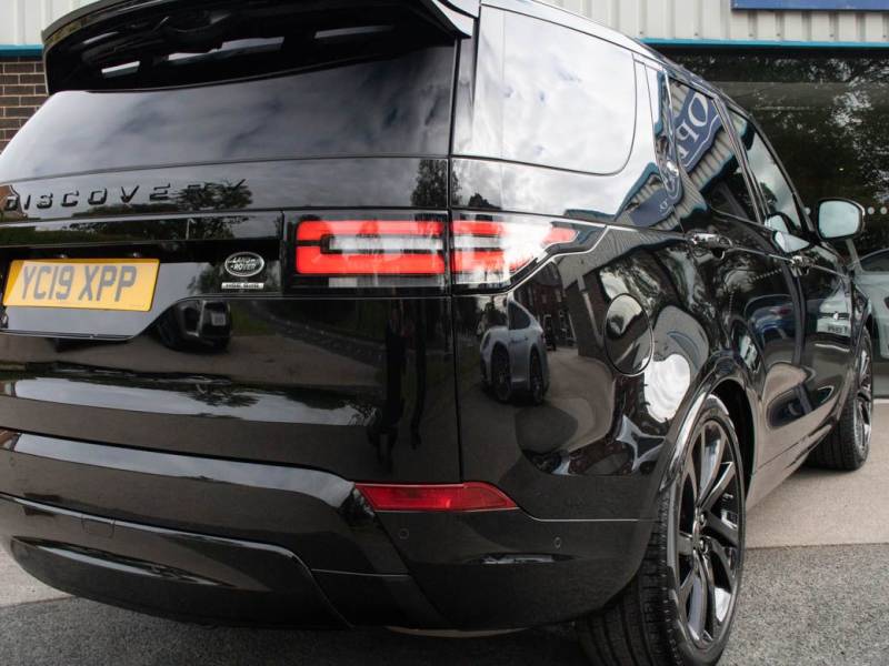 Land Rover Discovery   Registered:2019(19)