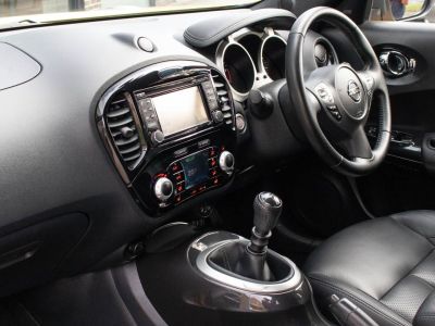 Nissan Juke 1.5 dCi Tekna Hatchback Diesel Sun Light Yellow