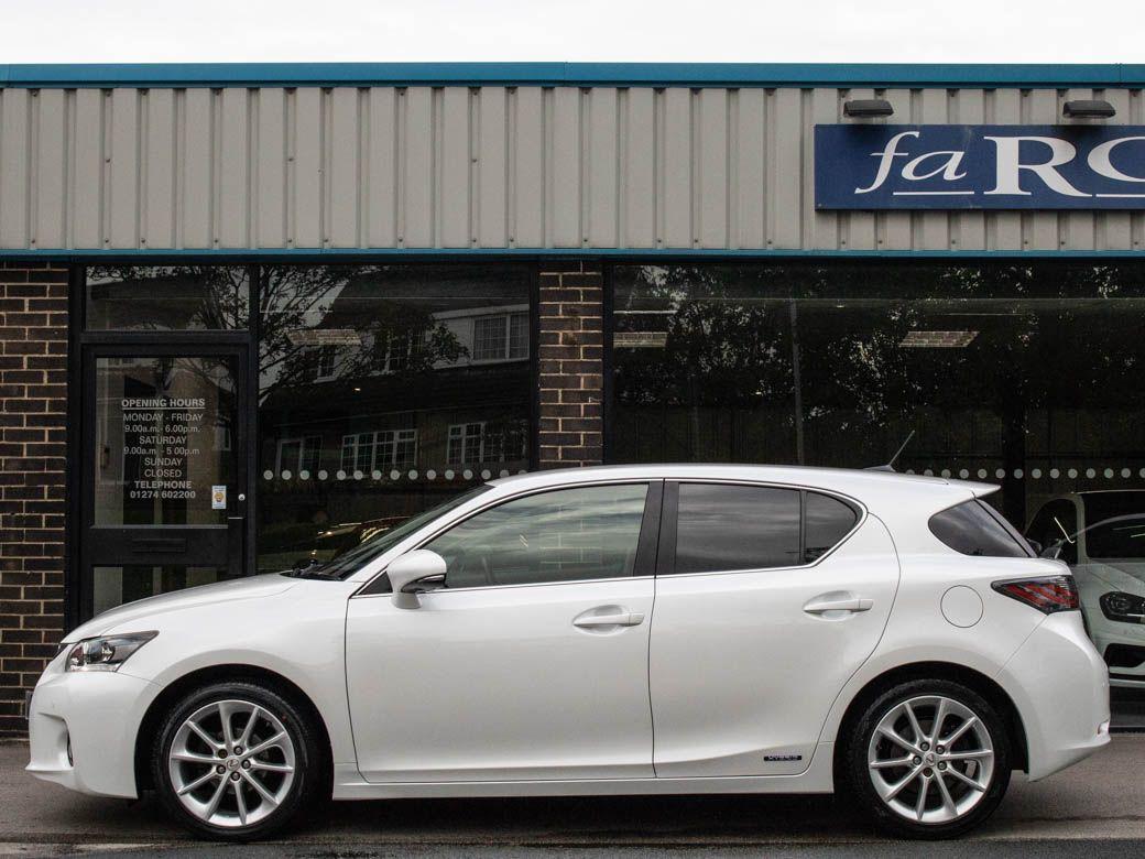 Lexus CT 200h 1.8 SE-L Auto Nav Hatchback Hybrid Starfire White Pearl