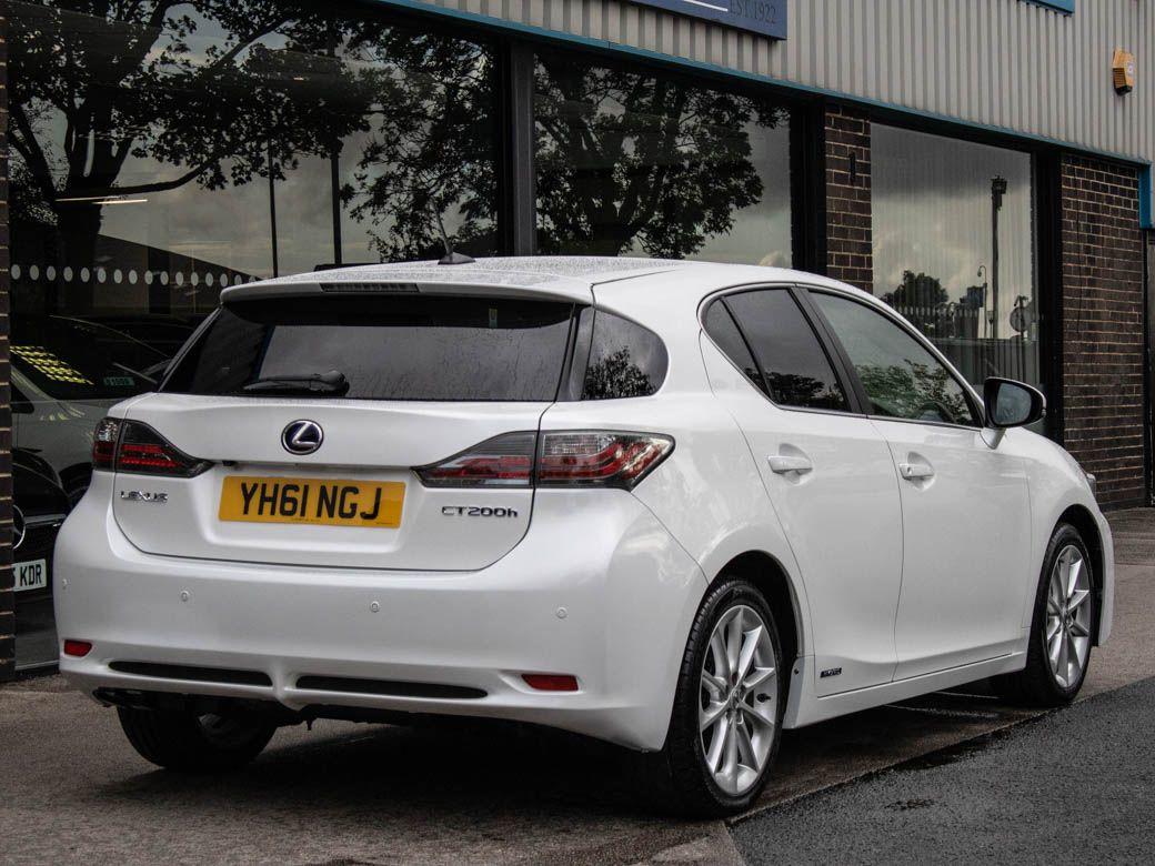 Lexus CT 200h 1.8 SE-L Auto Nav Hatchback Hybrid Starfire White Pearl