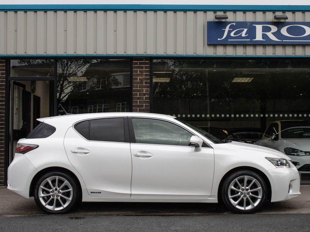 Lexus CT 200h 1.8 SE-L Auto Nav Hatchback Hybrid Starfire White Pearl