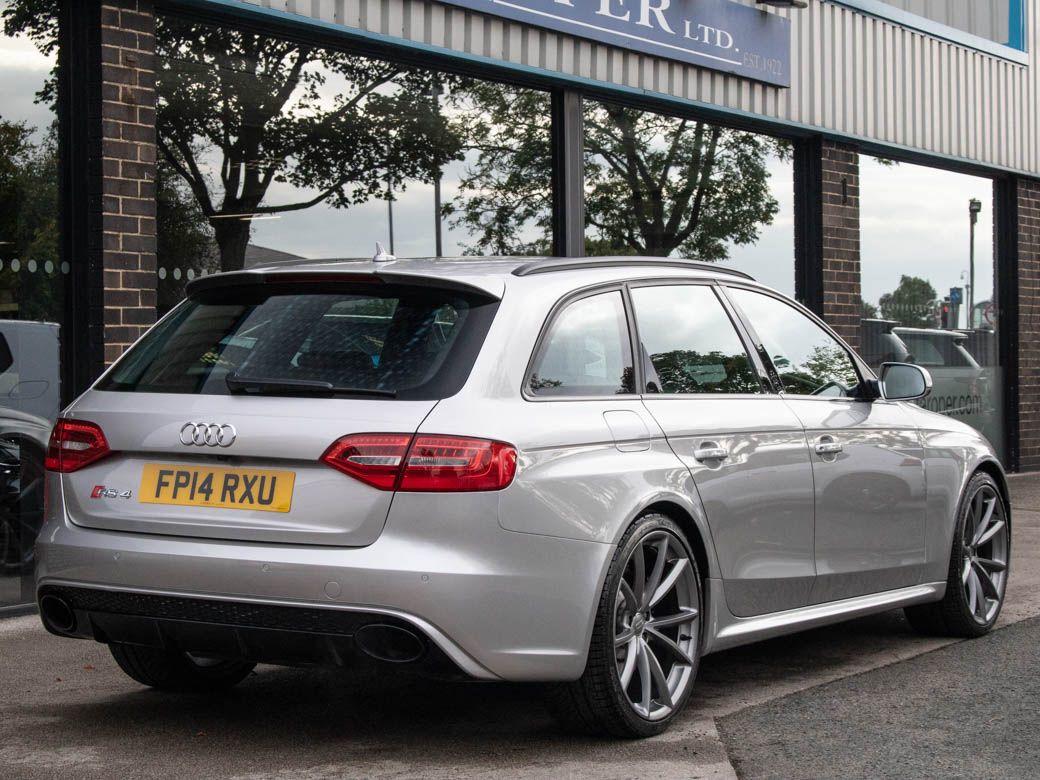 Audi RS4 Avant 4.2 FSI quattro S tronic 450ps Estate Petrol Prisma Silver Crystal