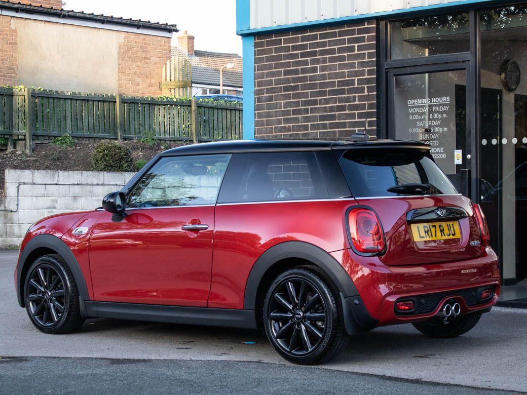 Mini Hatchback 2.0 Cooper S 3 door 192bhp +++Spec Hatchback Petrol Blazing Red Metallic