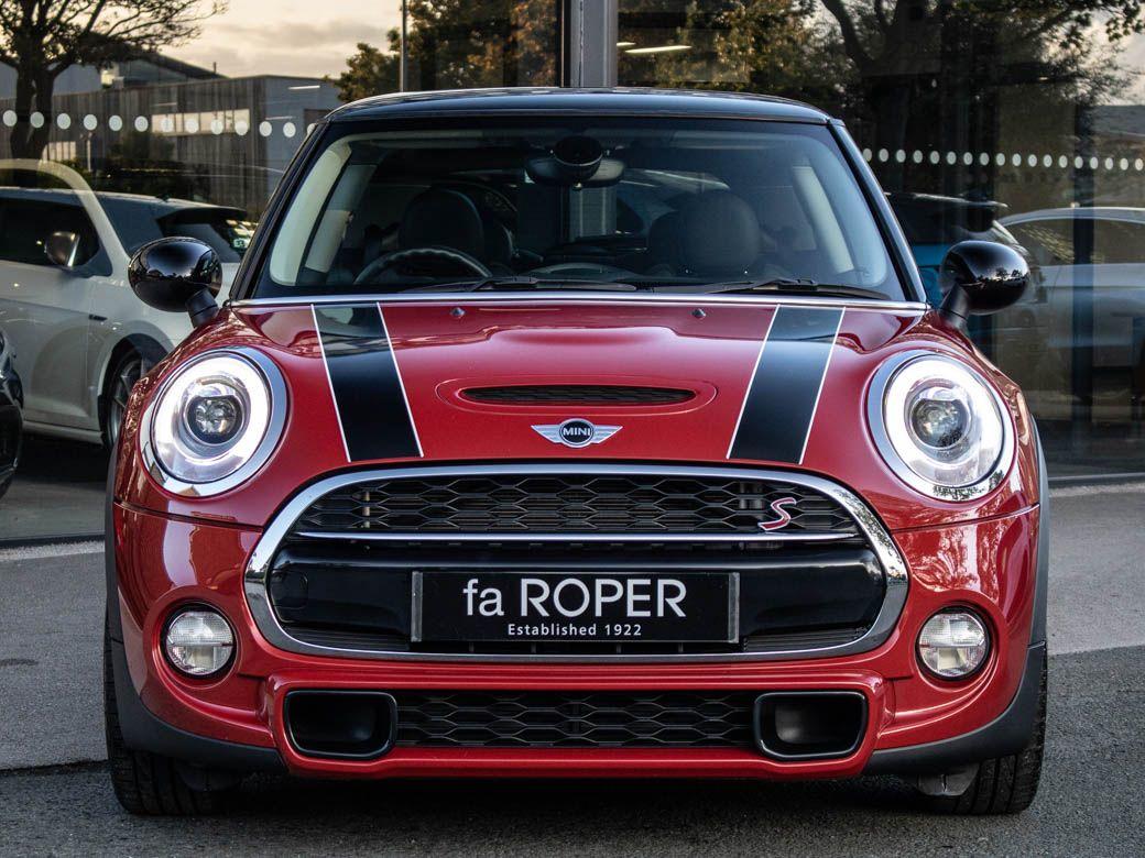 Mini Hatchback 2.0 Cooper S 3 door 192bhp +++Spec Hatchback Petrol Blazing Red Metallic