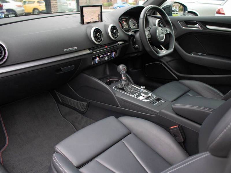 Audi A3   Registered:2017(67)