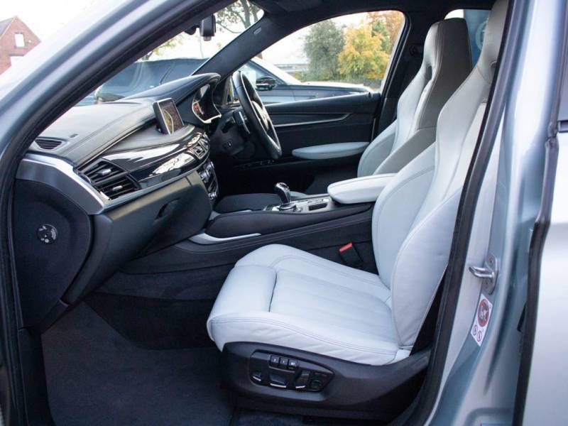 BMW X6 M   Registered:2015(65)